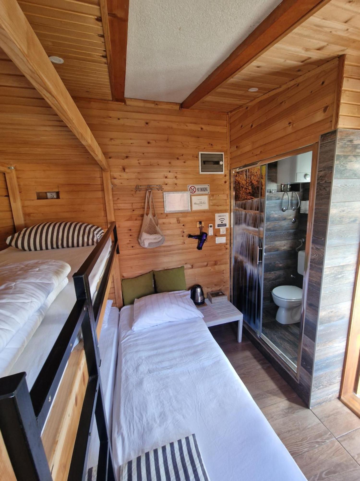 The Bungalows Сараево Экстерьер фото